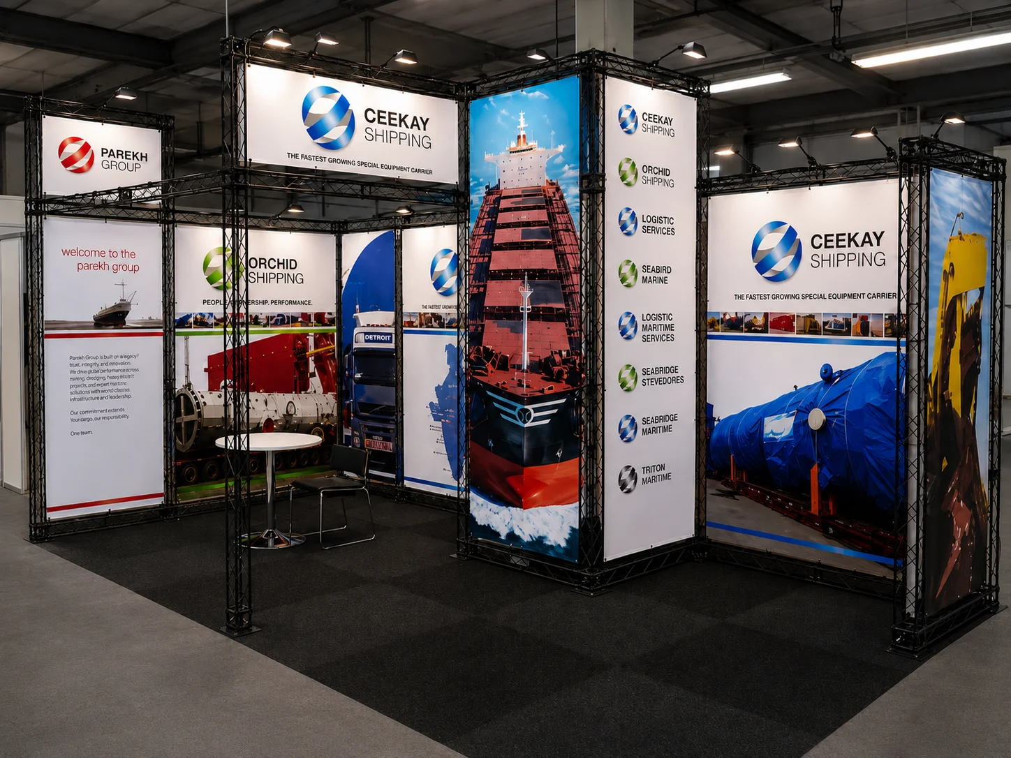 Stand Modul-X en location avec bandeau, fronton, réserve et design des visuels